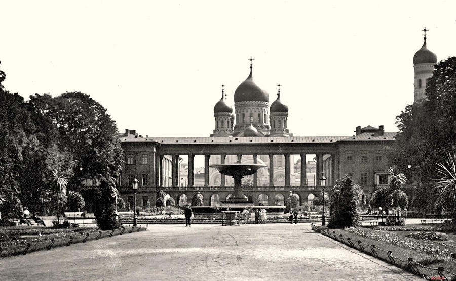 La cathédrale Saint-Alexandre-Nevski depuis les Jardins de Saxe, Varsovie, carte postale avant 1914 - Ogrod Saski